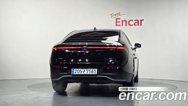 Toyota Crown из Кореи Encar