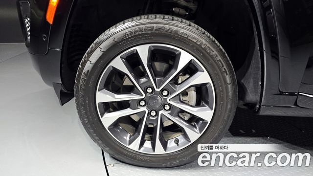 Jeep Cherokee L 3.6 Overland — пробег 40 183 км — фото 5 из 5