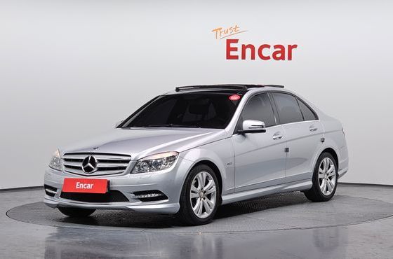 Mercedes-Benz C-Class C200 CGI — пробег 83 098 км — фото 1 из 5