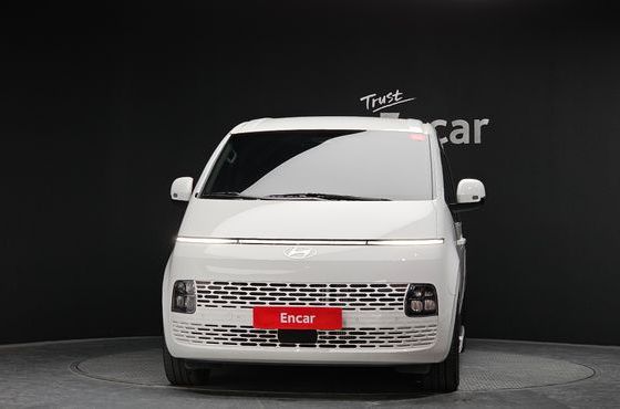 Hyundai Staria Tourer 9-Seater Modern — пробег 1 170 км — фото 3 из 5