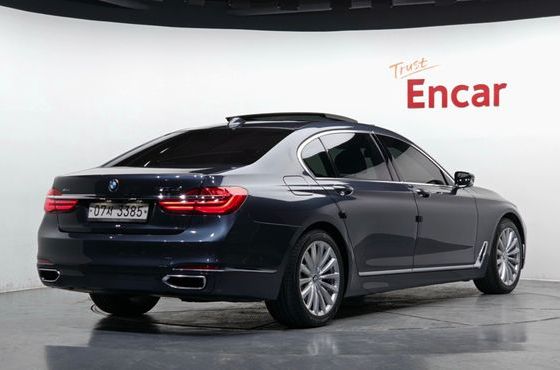 BMW 7-Series 730Ld xDrive — пробег 89 225 км — фото 2 из 5