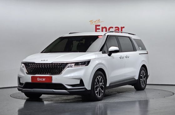 Kia Carnival 9-Seater Prestige — пробег 26 146 км — фото 1 из 5