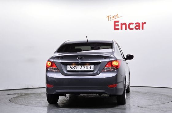 Hyundai Accent 1.4 VVT Modern — пробег 125 423 км — фото 4 из 5