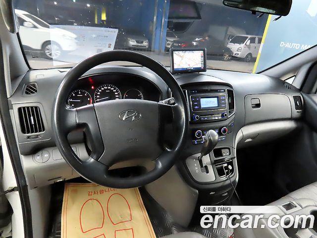 Hyundai Starex 3-Seater VAN CVX Deluxe — пробег 323 971 км — фото 5 из 5