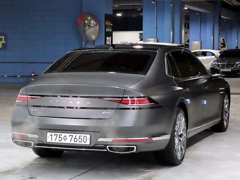 Genesis G90 Gasoline 3.5 Turbo e-S/C AWD — пробег 5 408 км — фото 4 из 5