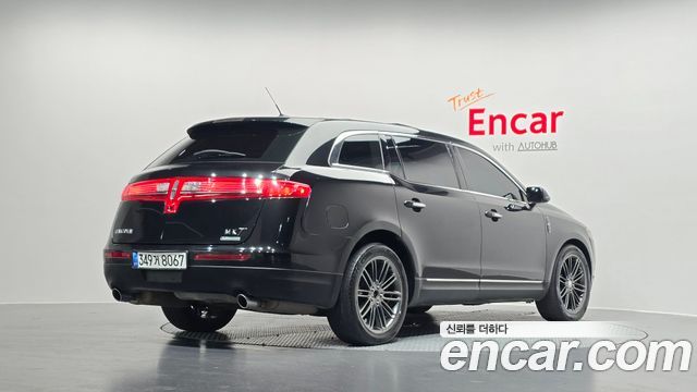 Lincoln MKT 3.5 — пробег 102 672 км — фото 2 из 5