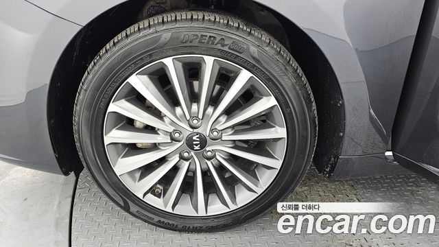 Kia K7 из Кореи Encar