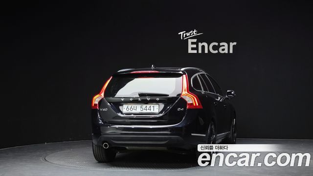 Volvo V60 из Кореи Encar