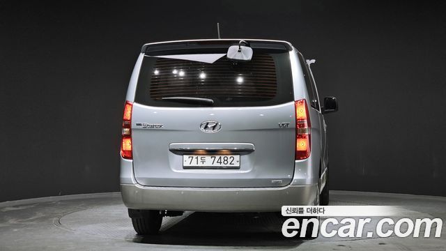 Hyundai Starex 4WD 12-Seater Wagon Modern Special — пробег 188 568 км — фото 4 из 5