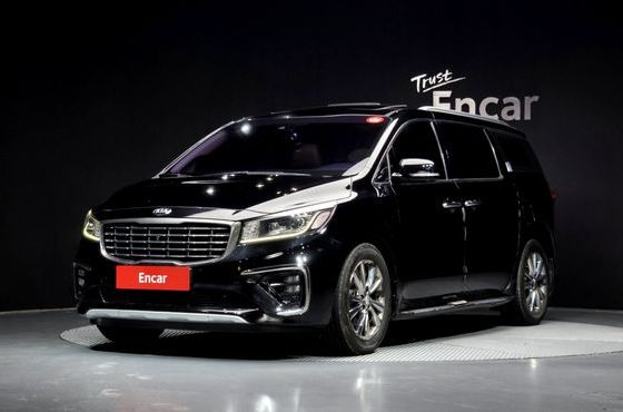 Kia Carnival Gasoline 9-Seater Noblesse Special — пробег 179 816 км — фото 1 из 5