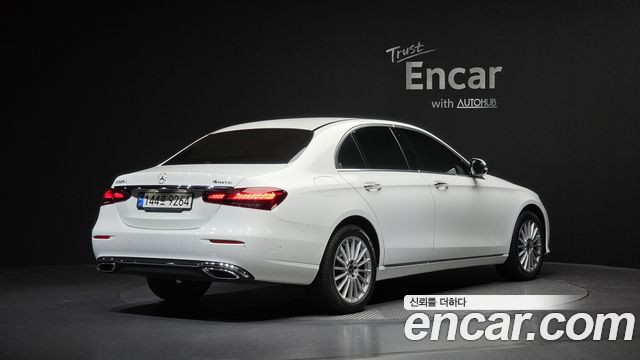 Mercedes-Benz E-Class из Кореи Encar