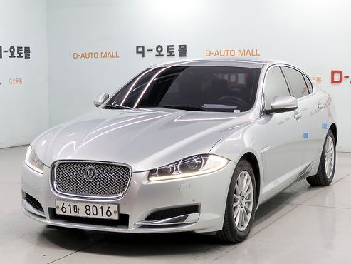 Jaguar XF 2.0 Luxury X250 — пробег 134 271 км — фото 1 из 5