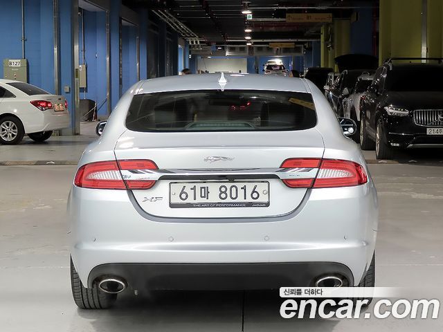 Jaguar XF 2.0 Luxury X250 — пробег 134 271 км — фото 3 из 5