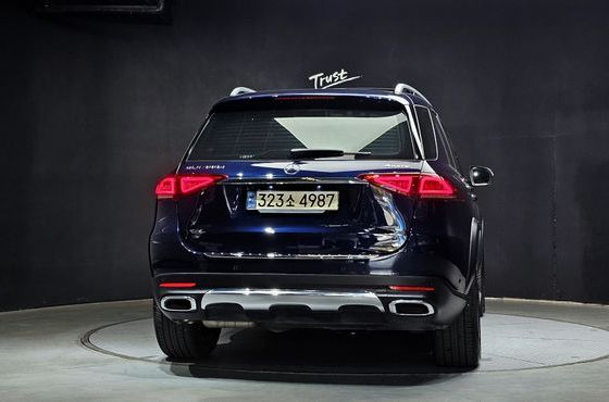 Mercedes-Benz GLE-Class GLE300d 4MATIC — пробег 97 332 км — фото 4 из 5