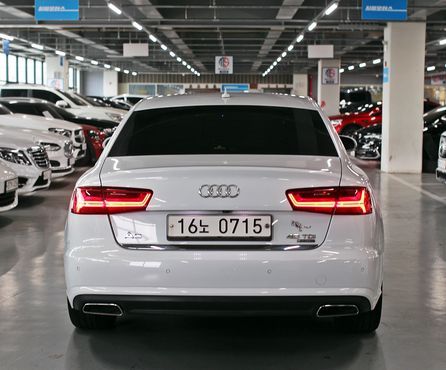 Audi A6 40 TDI Quattro Premium C7 — пробег 232 658 км — фото 4 из 5