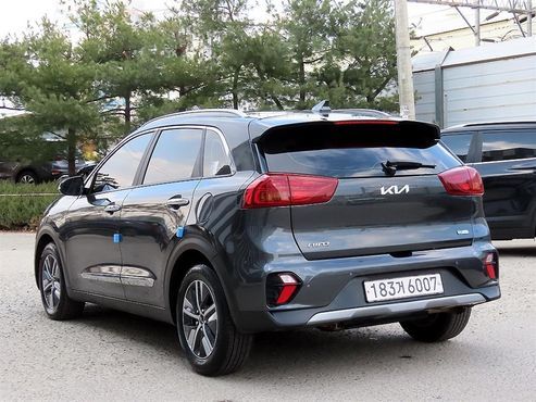 Kia Niro 1.6 HEV Prestige — пробег 115 089 км — фото 3 из 5