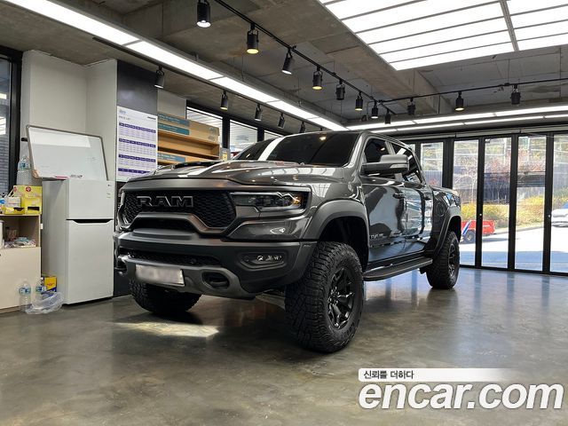 Dodge Ram Pick Up 6.2 — пробег 29 000 км — фото 1 из 5