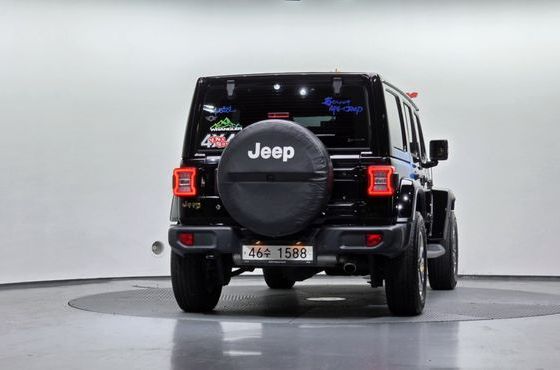 Jeep Wrangler 2.0 Sahara 4Door — пробег 79 118 км — фото 4 из 5