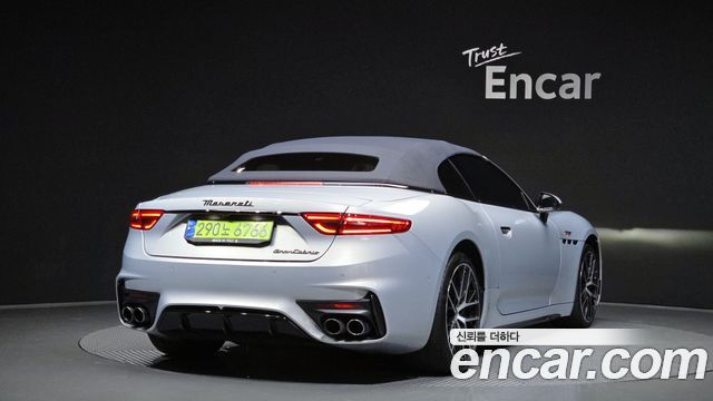 Maserati Gran Cabrio из Кореи Encar