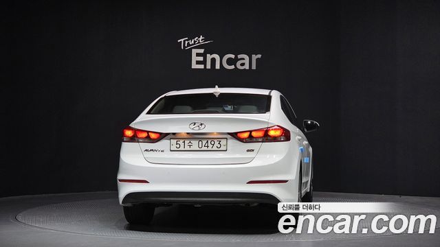Hyundai AVANTE из Кореи Encar