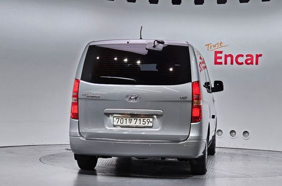 Hyundai Starex 12-Seater Wagon Smart — пробег 86 516 км — фото 4 из 5