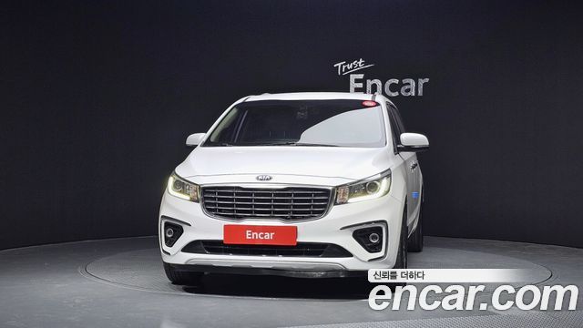 Kia Carnival из Кореи Encar