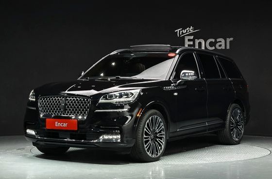 Lincoln Aviator 3.0 Black Label AWD — пробег 32 337 км — фото 1 из 5