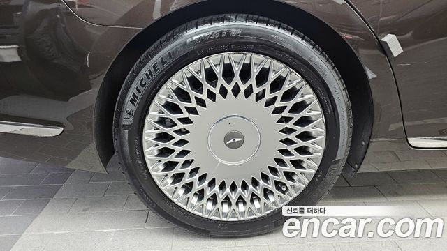 Genesis G90 из Кореи Encar