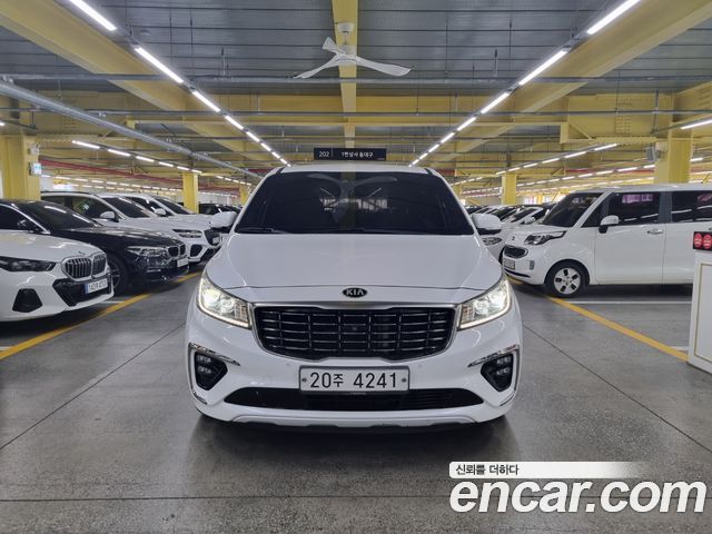 Kia Carnival из Кореи Encar