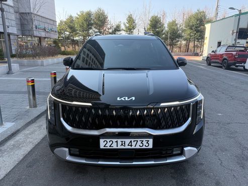 Kia Carnival HEV 9 seater Prestige — пробег 15 400 км — фото 2 из 5