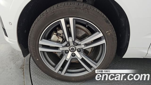Volvo XC60 из Кореи Encar