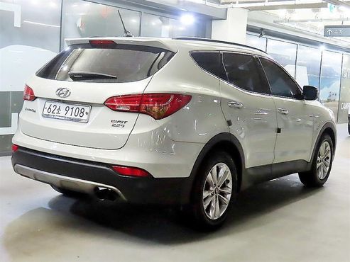 Hyundai Santafe Diesel(e-VGT) 2.2 2WD Exclusive — пробег 177 732 км — фото 4 из 5