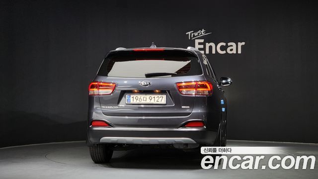 Kia Sorento Diesel 2.0 2WD Prestige — пробег 125 186 км — фото 4 из 5