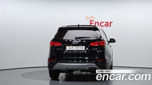 Hyundai Santafe Diesel 2.2 2WD Exclusive Special — пробег 135 699 км — фото 4 из 5