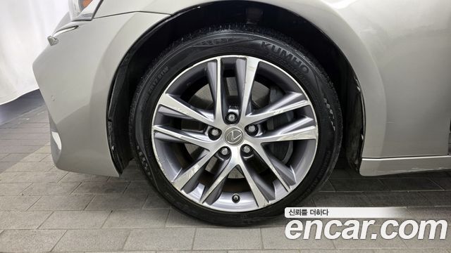 Lexus IS из Кореи Encar