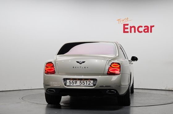 Bentley Flying Spur 6.0 — пробег 58 798 км — фото 4 из 5