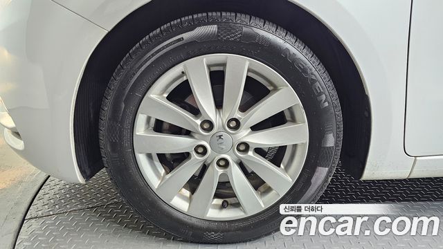 Kia K3 из Кореи Encar