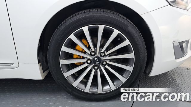 Kia K7 из Кореи Encar