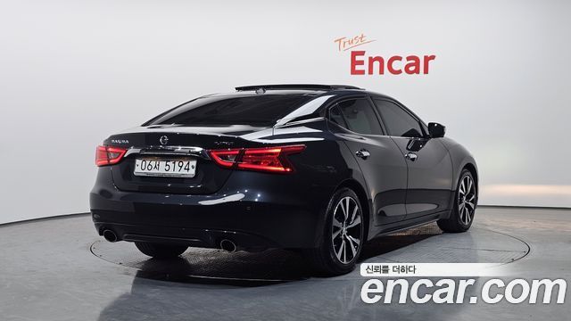 Nissan Maxima из Кореи Encar