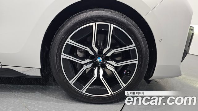 BMW 7-Series из Кореи Encar