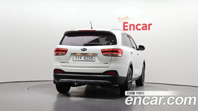 Kia Sorento из Кореи Encar