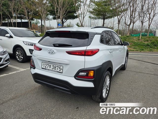 Hyundai Kona из Кореи Encar