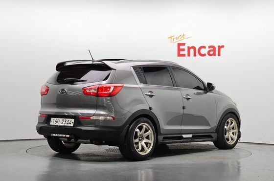 Kia Sportage Diesel 2WD TLX Premium — пробег 177 121 км — фото 2 из 5