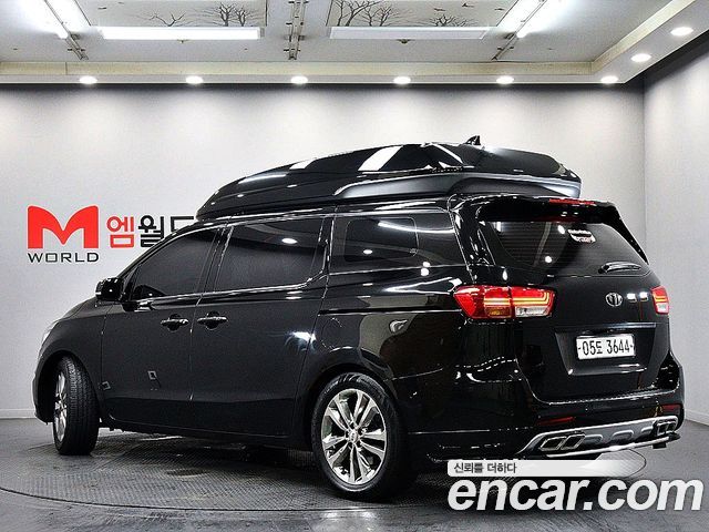 Kia Carnival из Кореи Encar