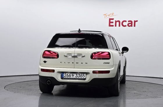 Mini Clubman Standard 2nd — пробег 30 046 км — фото 4 из 5