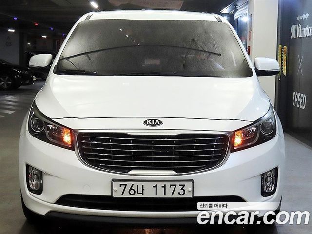Kia Carnival 6-seater Wheelchair lift — пробег 212 270 км — фото 3 из 5