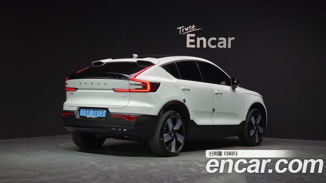 Volvo C40 из Кореи Encar