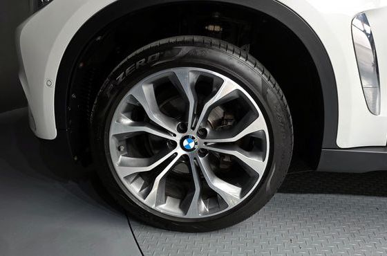 BMW X6 xDrive 30d — пробег 185 291 км — фото 5 из 5