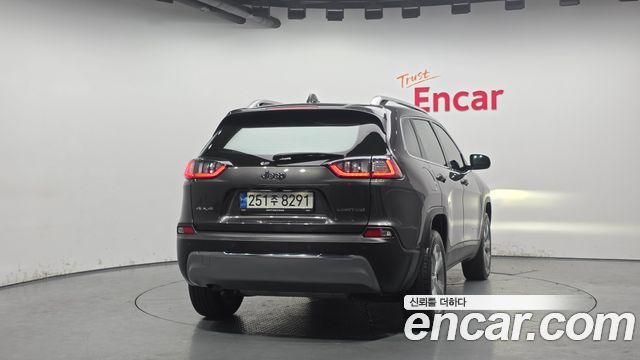 Jeep Cherokee 2.4 Limited AWD — пробег 75 812 км — фото 4 из 5