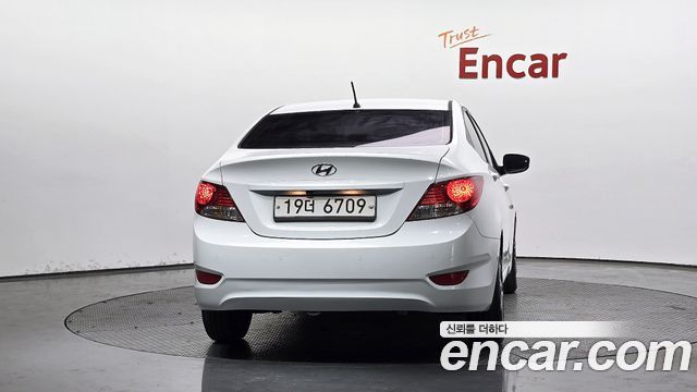 Hyundai Accent из Кореи Encar